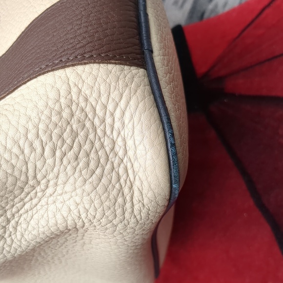 Dooney & Bourke Teton draw stream bag - Picture 11 of 16